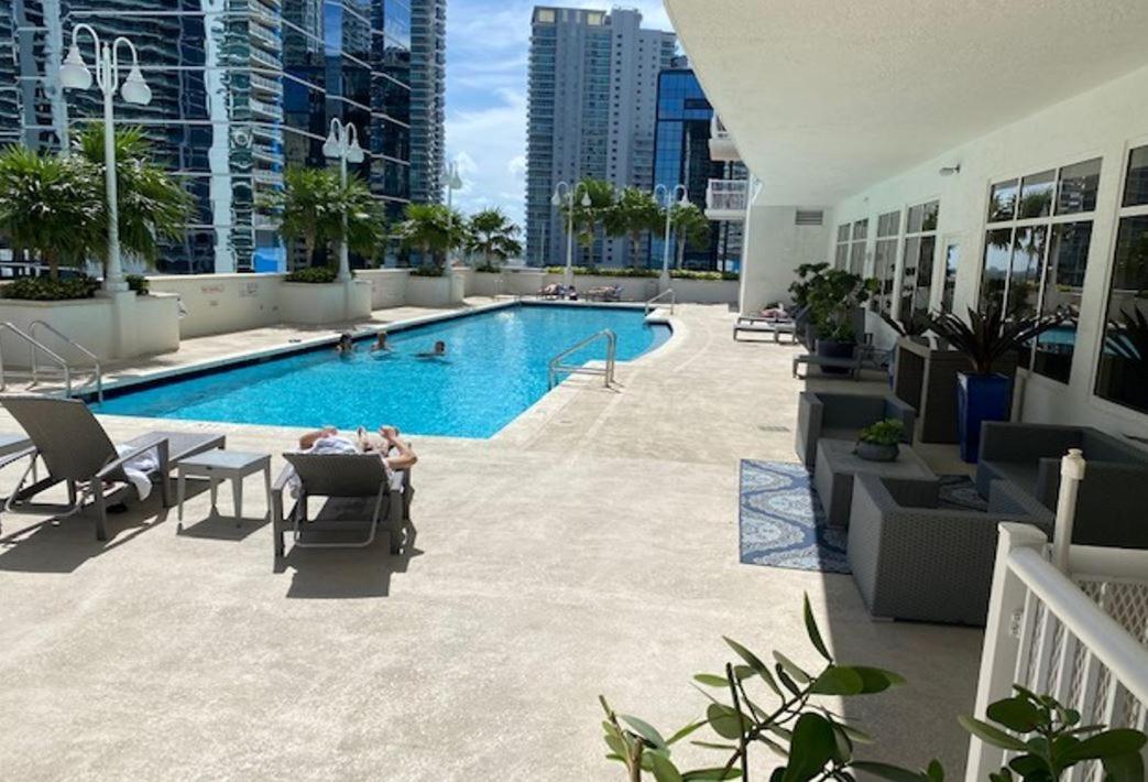 Elite Brickell Studio On The Bay Маями Екстериор снимка